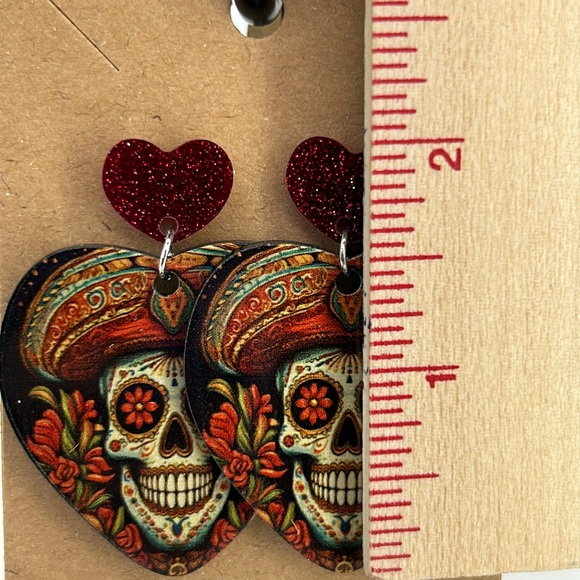 Acrylic Skull Heart Design Earrings - Picture 2 of 2